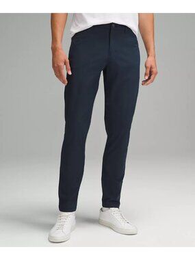 Lululemon navy ABC Classic-Fit 5 Pocket Pant size 38 Warpstreme (PP706)